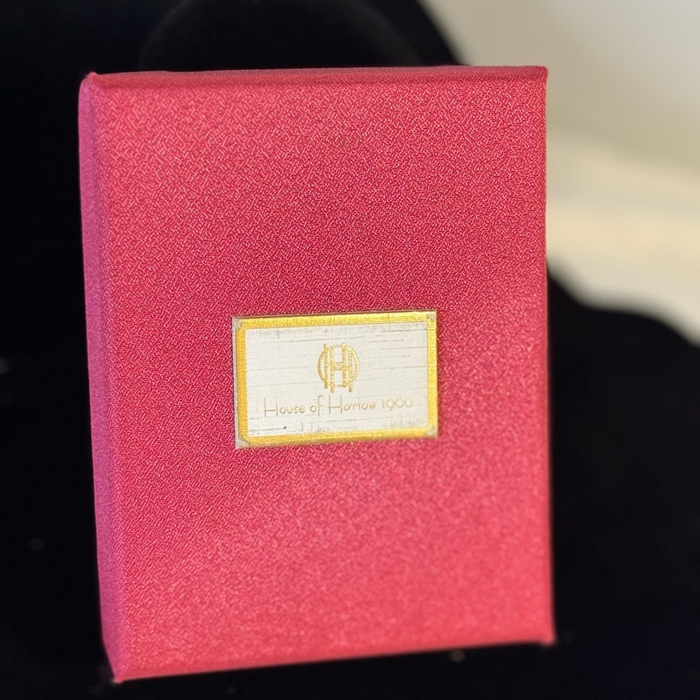House of Harlow Pearl Bracelet & Pink Bow Earring Bundle - Picture 4 of 4